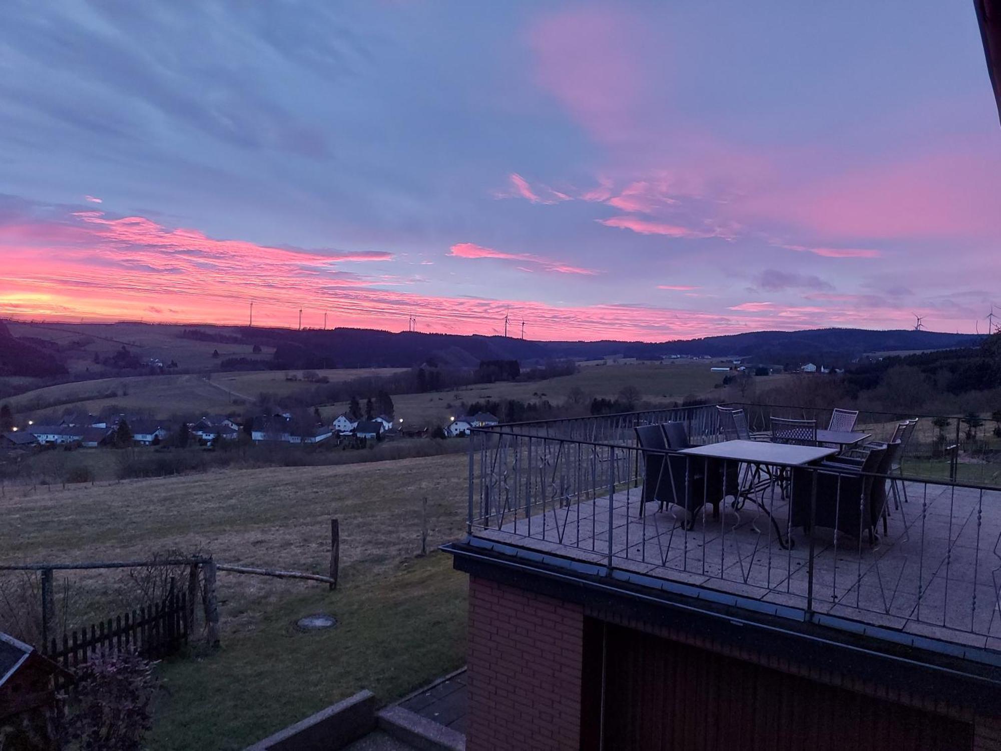 Ferienhaus Hescheld With Private Jacuzzi Hellenthal Buitenkant foto